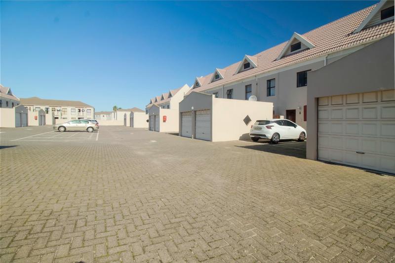 3 Bedroom Property for Sale in Parklands Western Cape